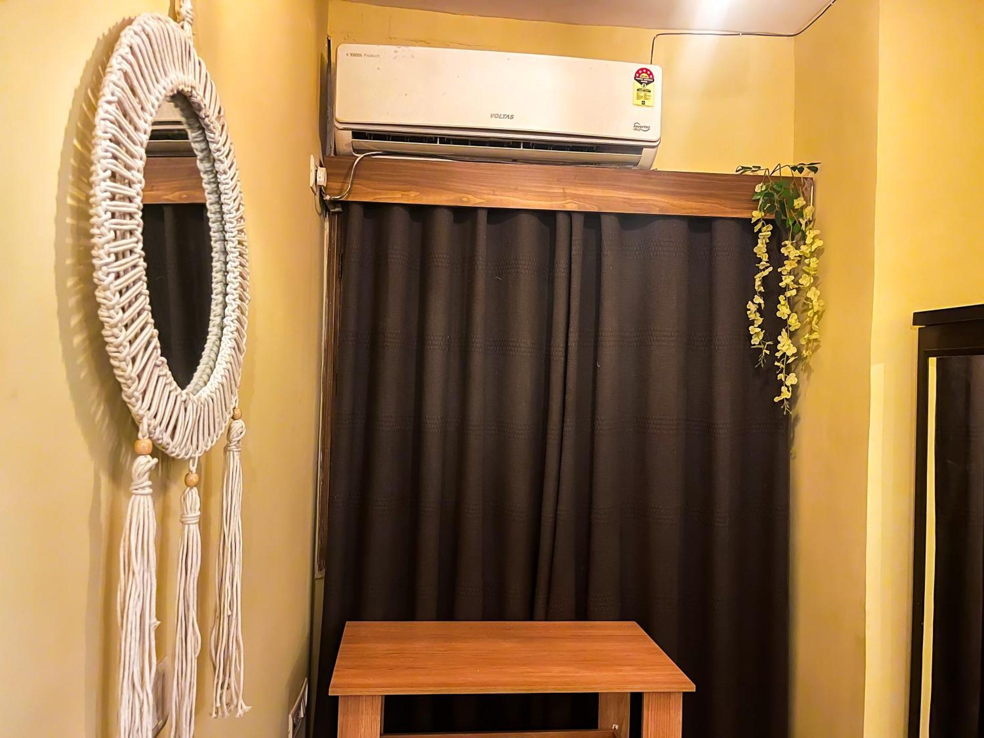 Atharva'S Homestay By Goaround Homes - Nehru Enclave Metro, South Delhi New Delhi Extérieur photo