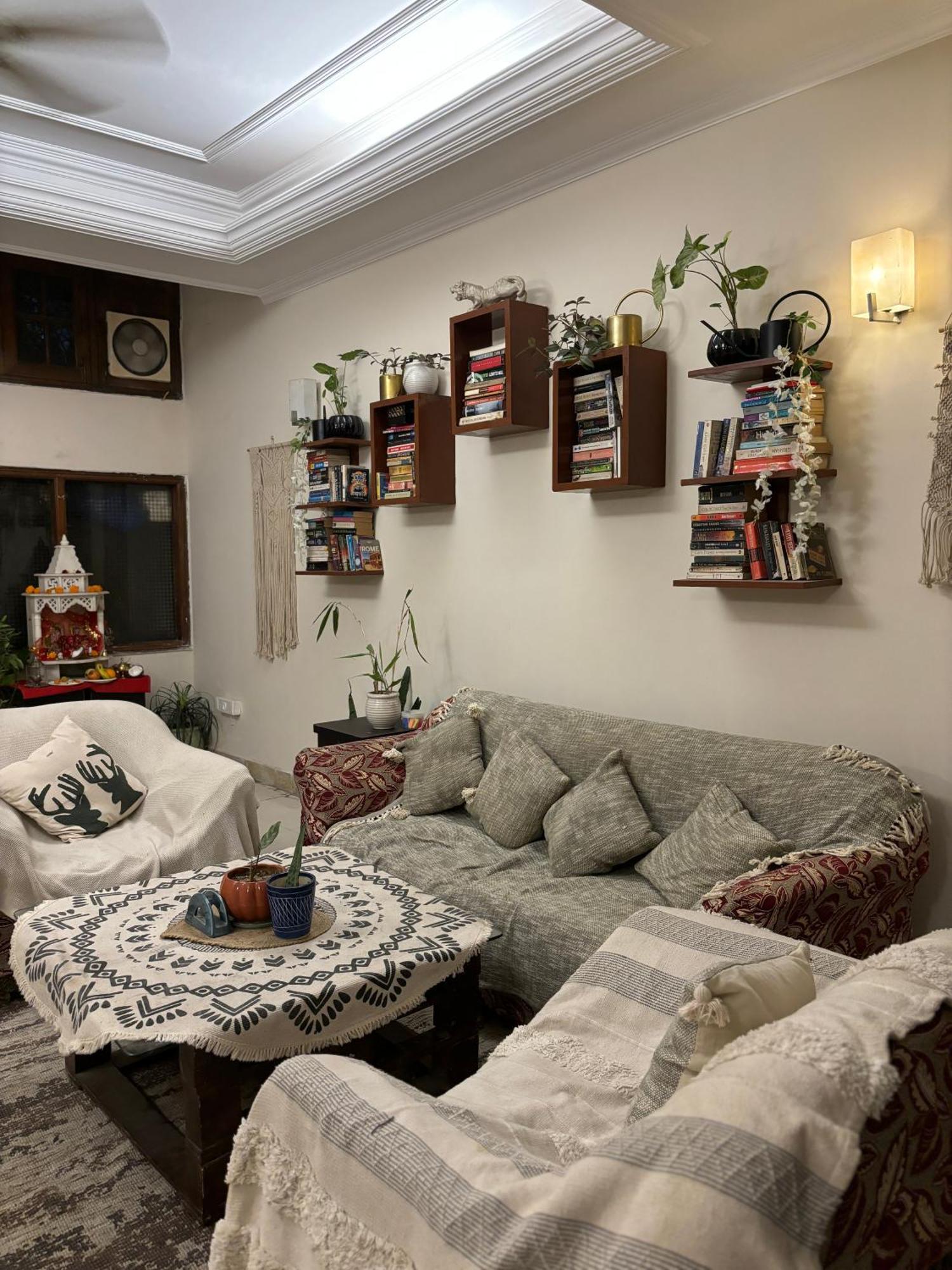 Atharva'S Homestay By Goaround Homes - Nehru Enclave Metro, South Delhi New Delhi Extérieur photo