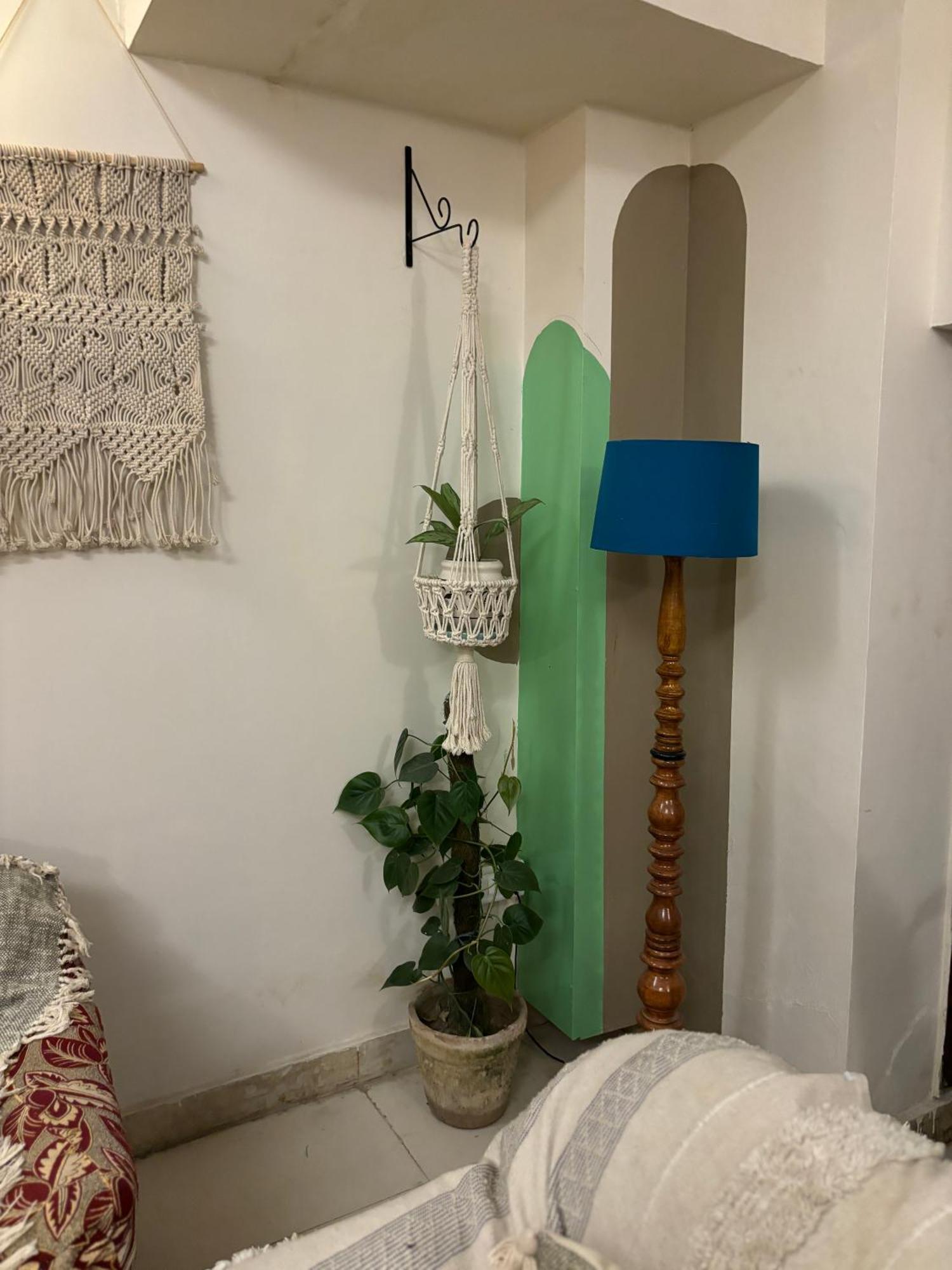 Atharva'S Homestay By Goaround Homes - Nehru Enclave Metro, South Delhi New Delhi Extérieur photo